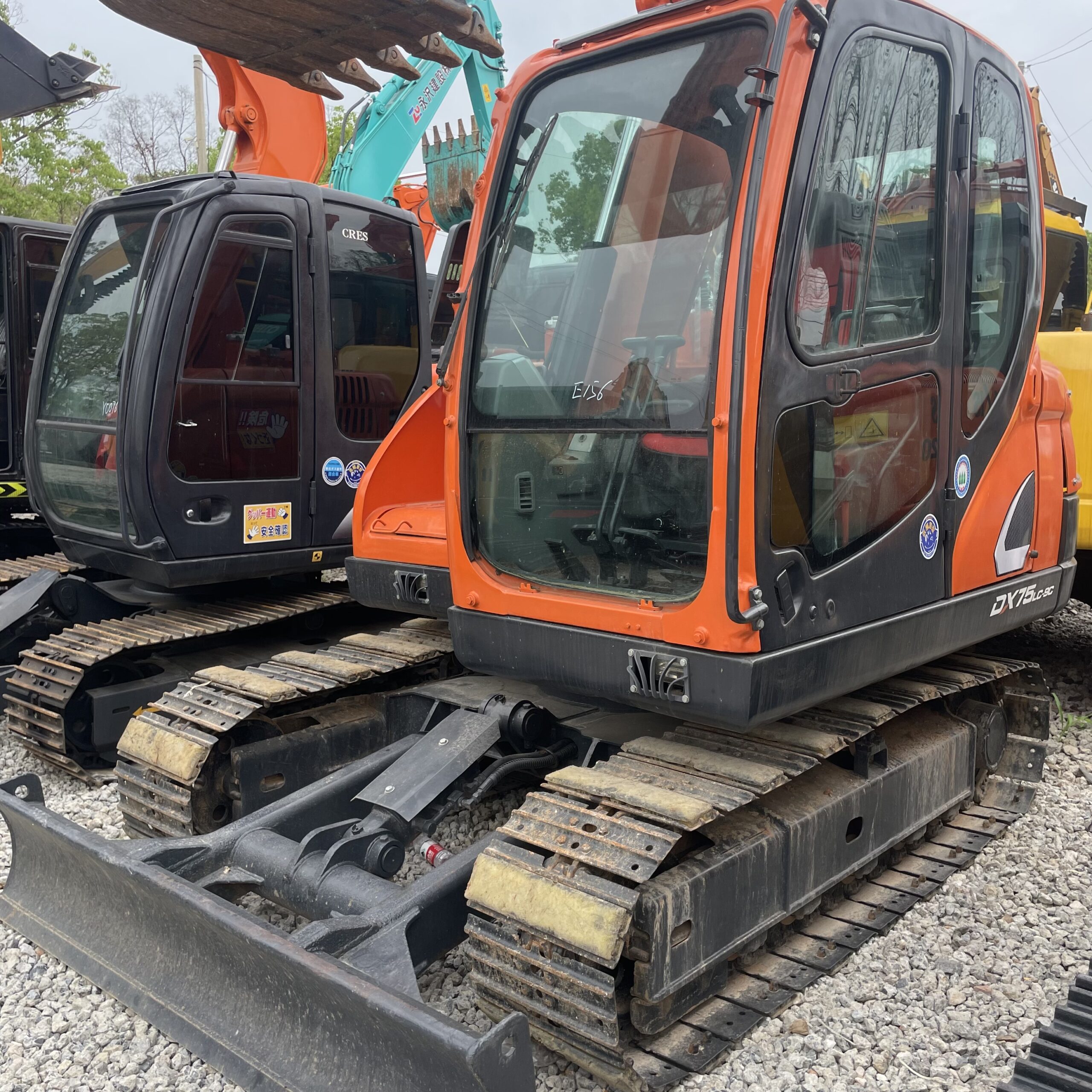 Doosan  DX75 Used excavator