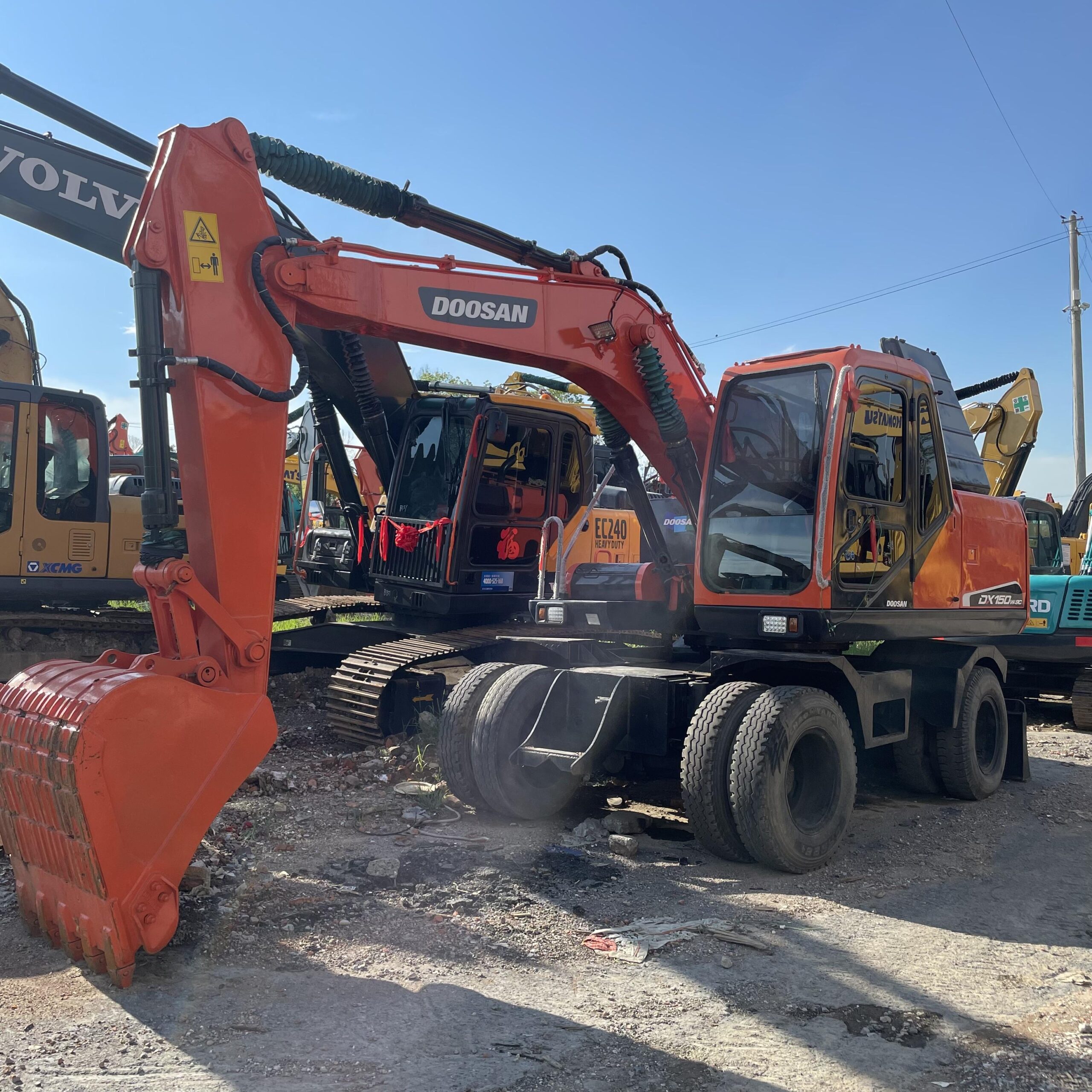 Doosan DX150 Used Excavato