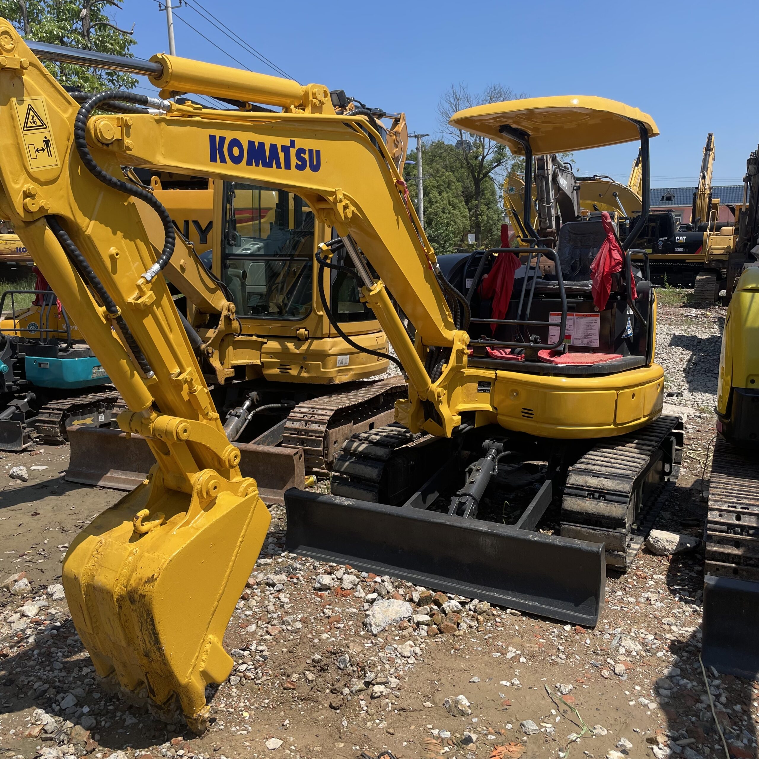 Komatsu PC30MR Used Excavator